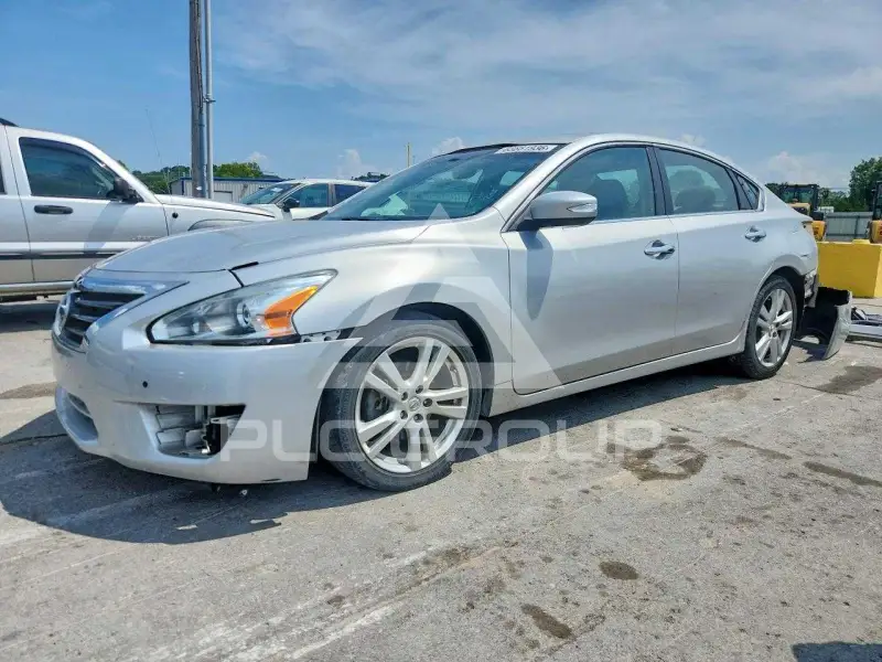 2015 Nissan ALTIMA фото