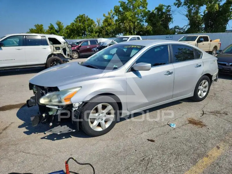 2015 Nissan ALTIMA photo