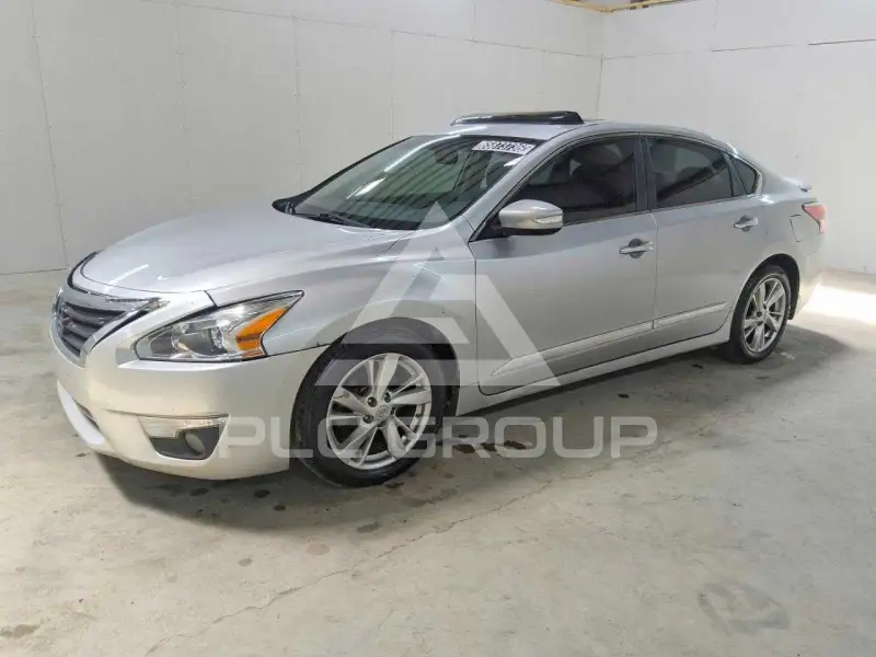 2015 Nissan ALTIMA photo
