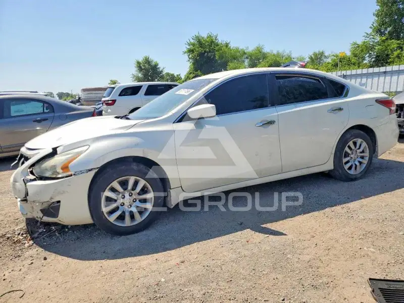 2015 Nissan ALTIMA фото