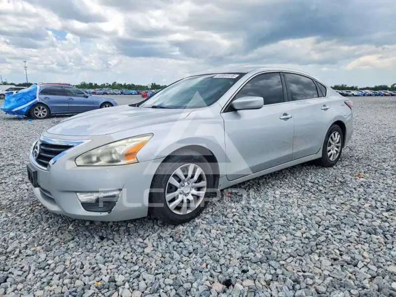 2015 Nissan ALTIMA фото