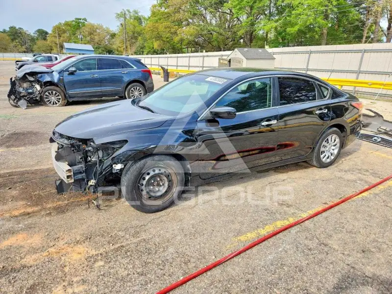 2015 Nissan ALTIMA фото