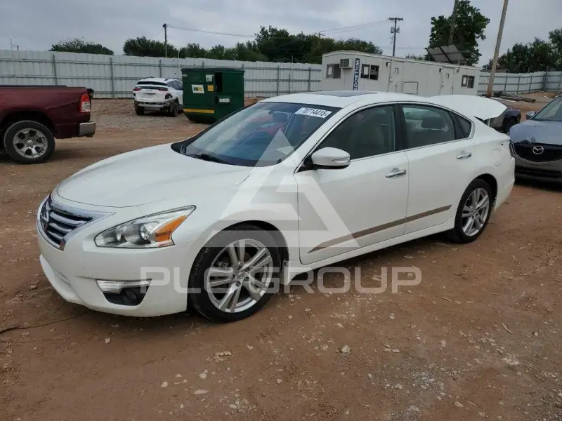 2015 Nissan ALTIMA фото