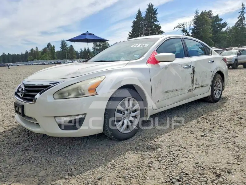 2015 Nissan ALTIMA photo