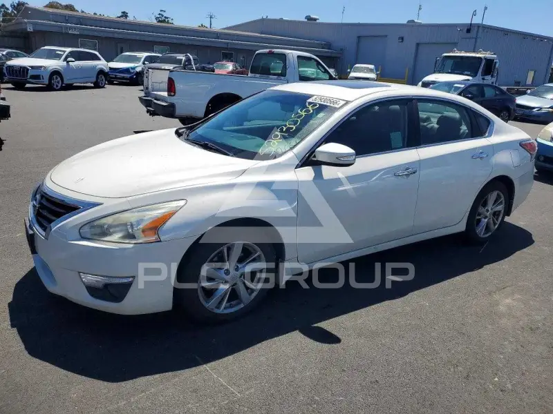 2015 Nissan ALTIMA фото