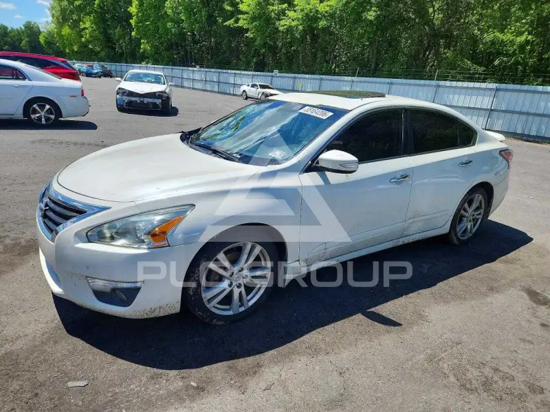 2015 Nissan ALTIMA фото