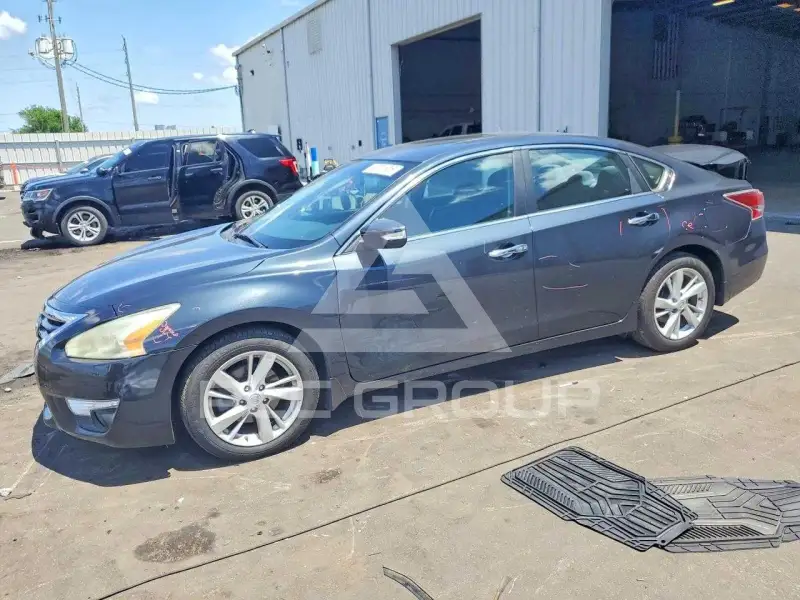 2015 Nissan ALTIMA фото