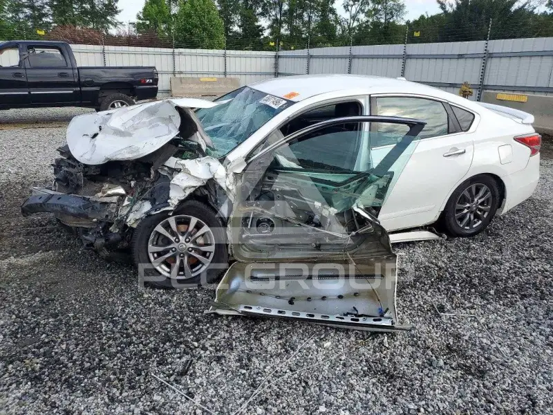 2015 Nissan ALTIMA фото