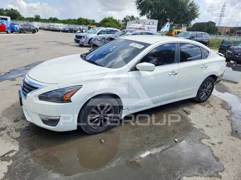 2015 Nissan ALTIMA photo