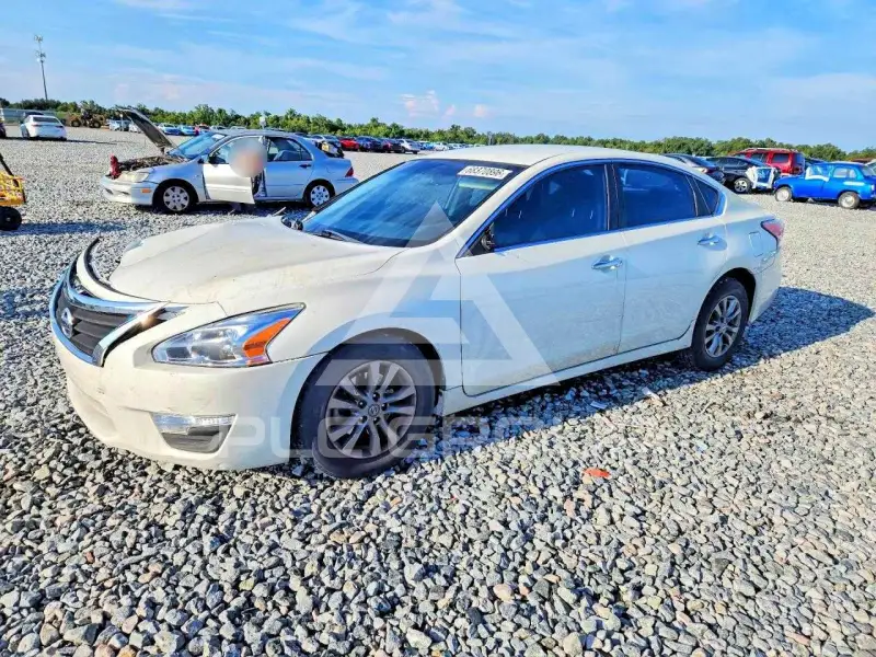 2015 Nissan ALTIMA photo