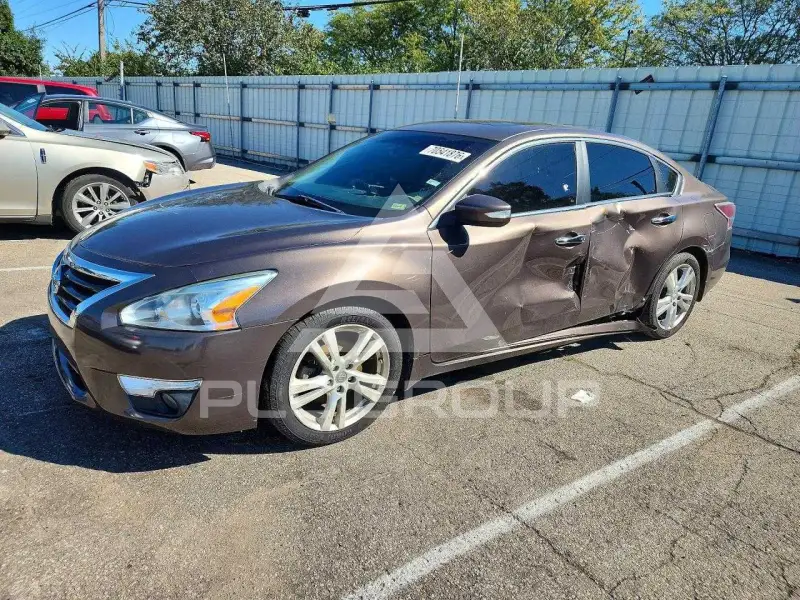 2015 Nissan ALTIMA фото