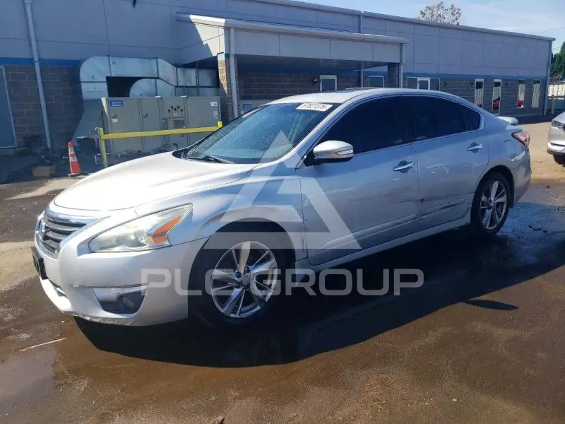 2015 Nissan ALTIMA фото