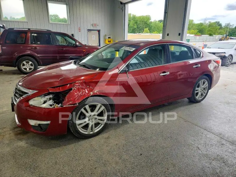 2015 Nissan ALTIMA фото