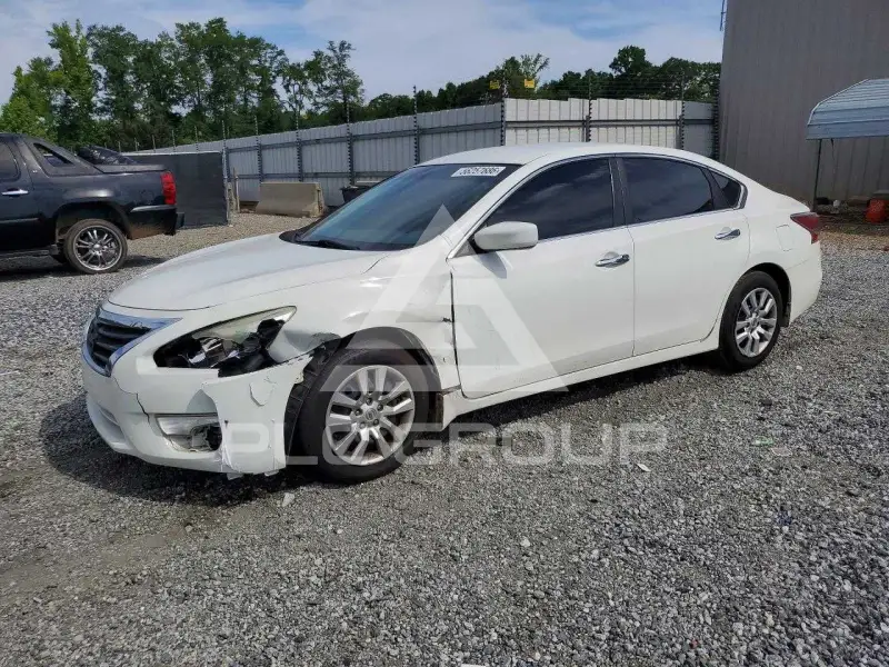 2015 Nissan ALTIMA фото
