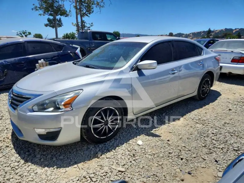2015 Nissan ALTIMA фото