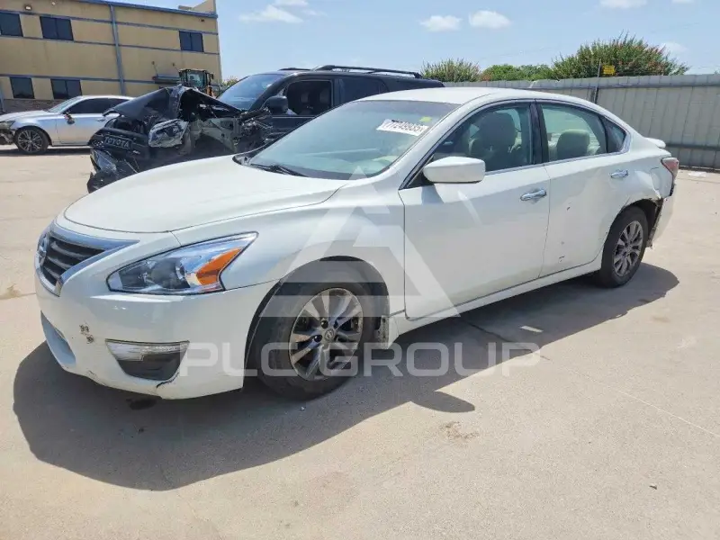2015 Nissan ALTIMA фото