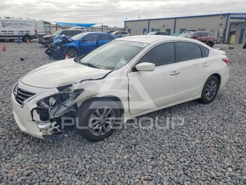 2015 Nissan ALTIMA фото