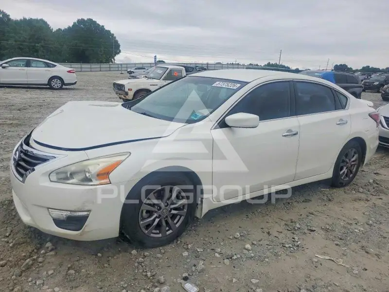 2015 Nissan ALTIMA photo