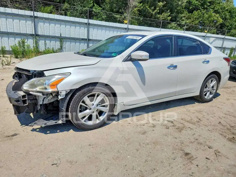 2015 Nissan ALTIMA photo
