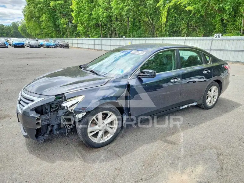 2015 Nissan ALTIMA фото