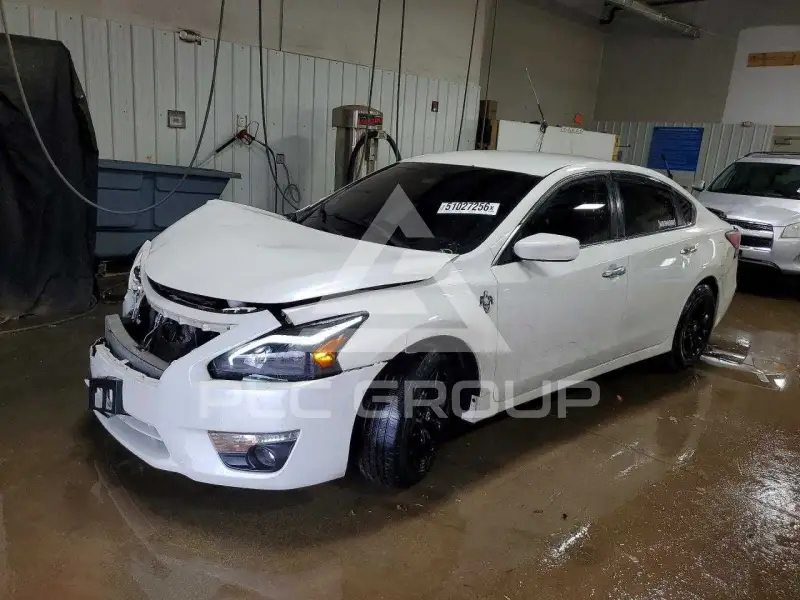 2015 Nissan ALTIMA фото