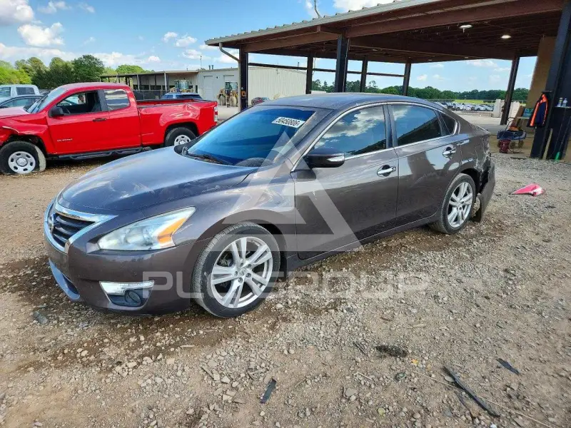 2015 Nissan ALTIMA photo