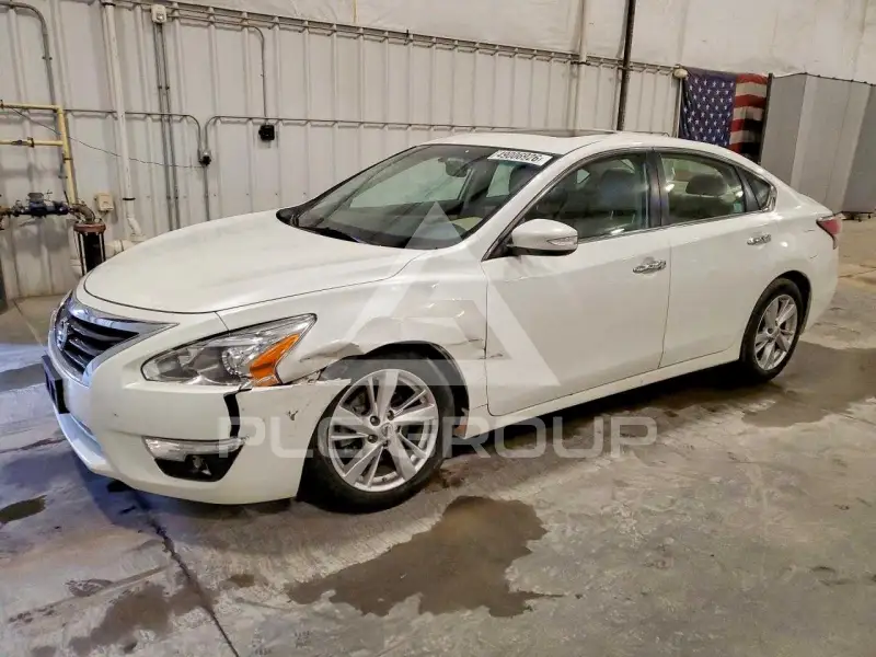 2015 Nissan ALTIMA фото