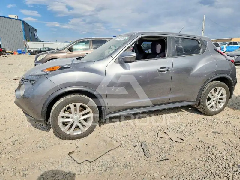 2015 Nissan Juke photo