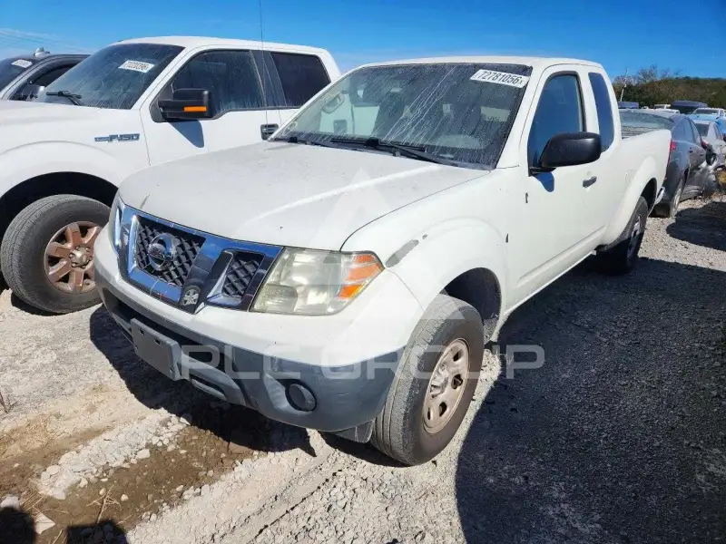 2015 Nissan FRONTIER фото