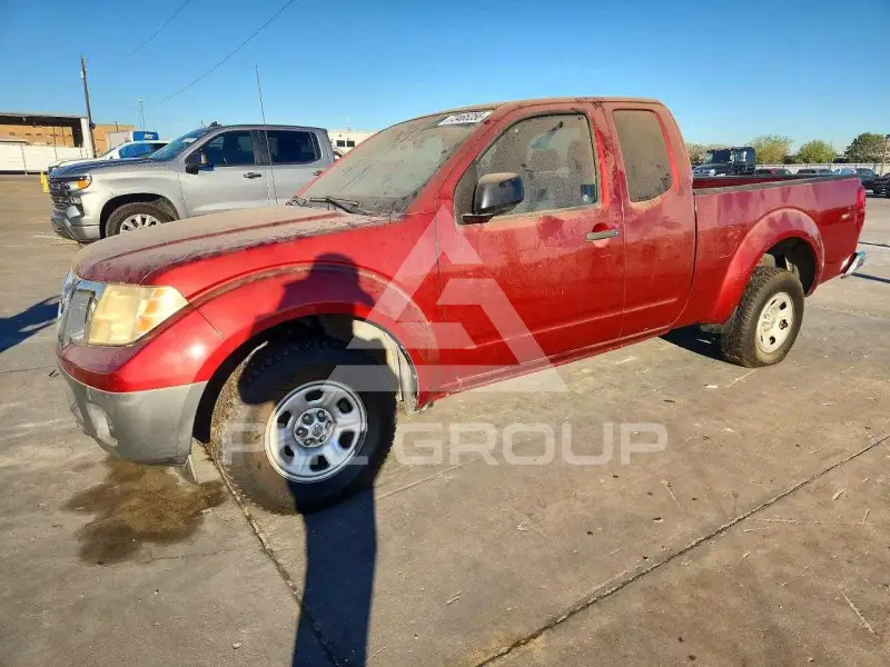 2015 Nissan FRONTIER photo