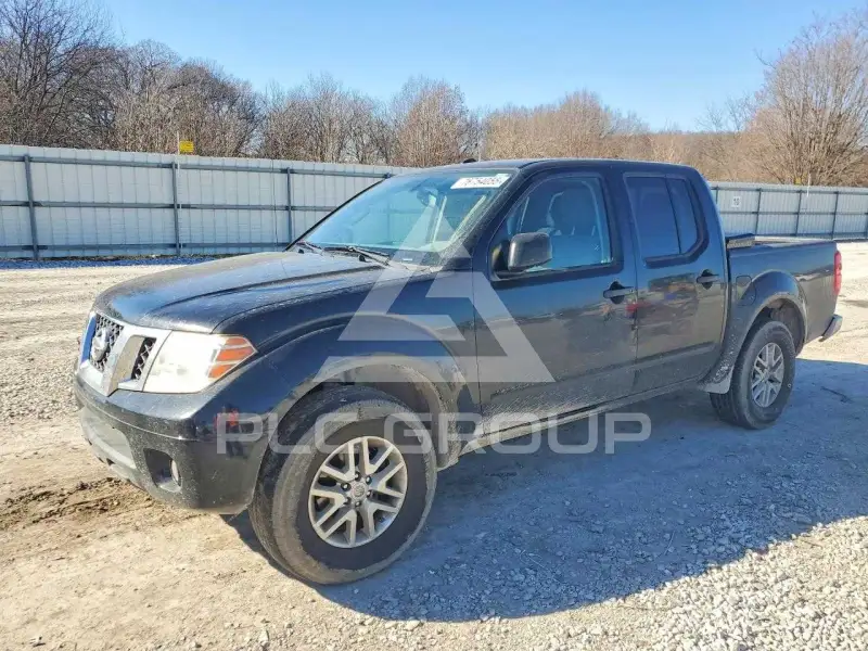 2015 Nissan FRONTIER фото