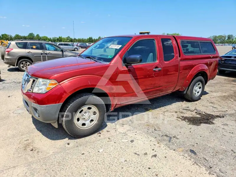 2015 Nissan FRONTIER фото