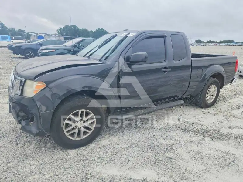 2015 Nissan FRONTIER photo