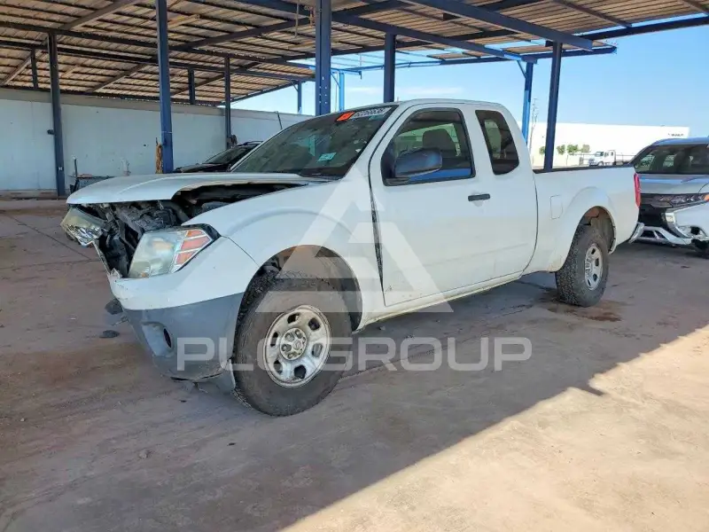 2015 Nissan FRONTIER photo