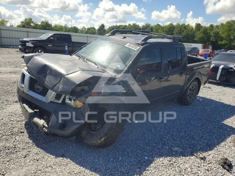 2015 Nissan FRONTIER фото
