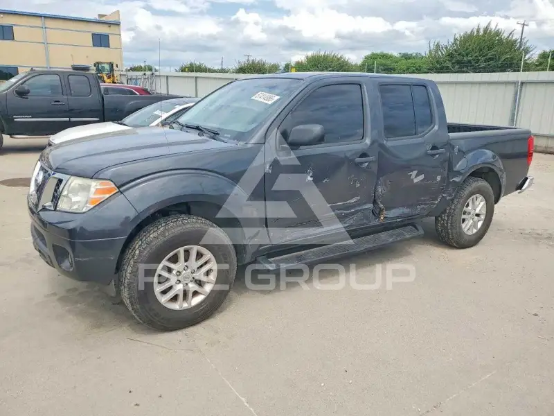 2015 Nissan FRONTIER фото