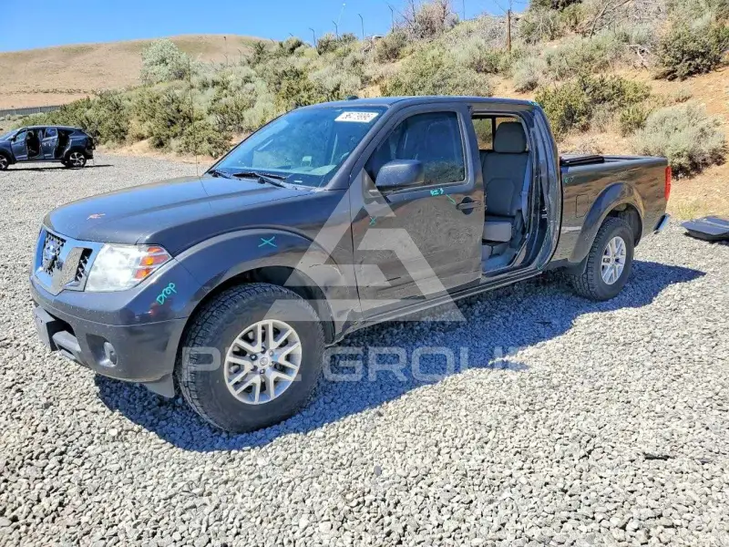2015 Nissan FRONTIER фото