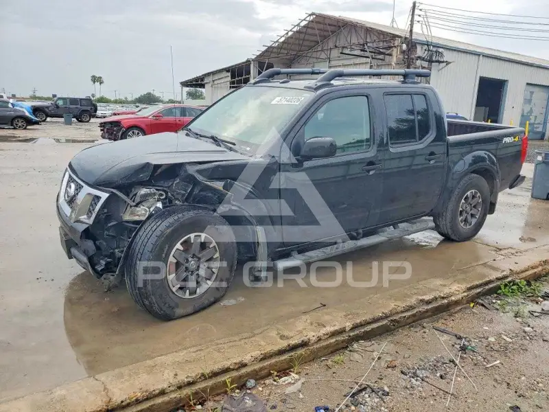 2015 Nissan FRONTIER фото