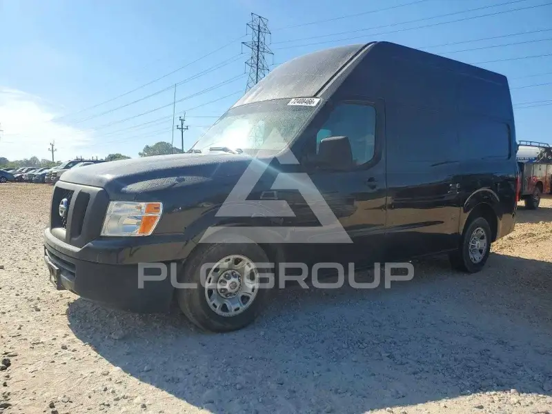 2015 Nissan NV фото