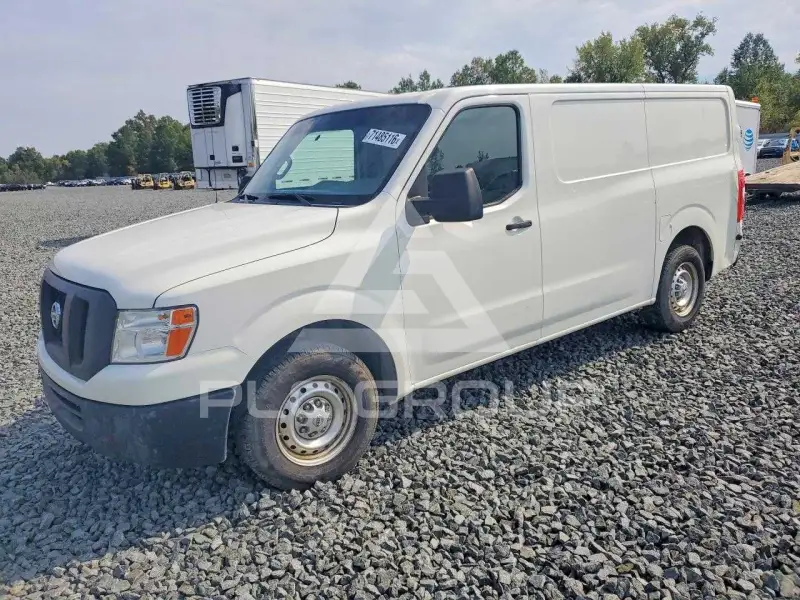 2015 Nissan NV фото