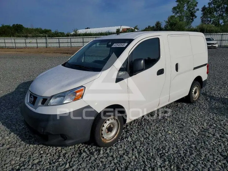 2015 Nissan NV фото