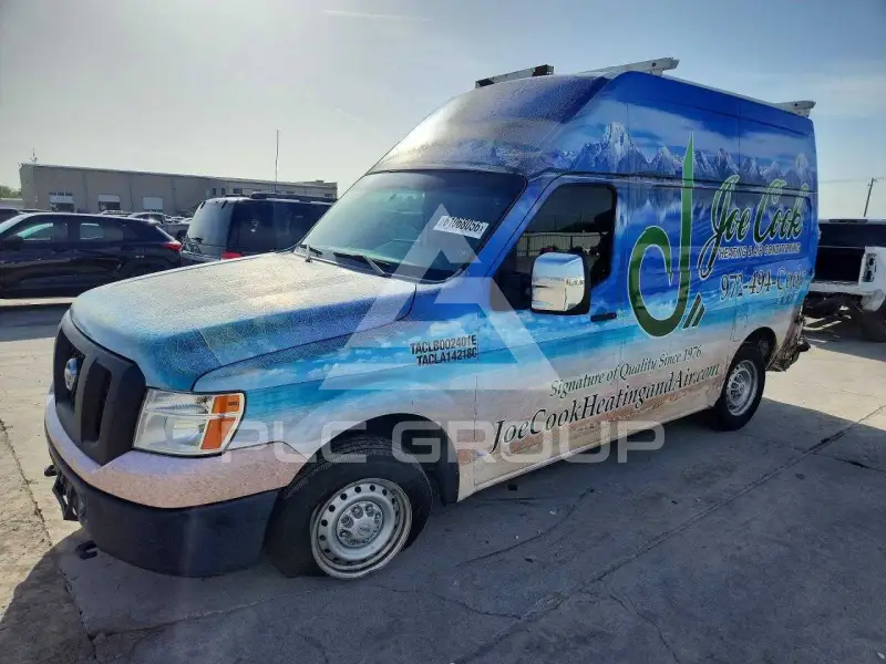 2015 Nissan NV photo