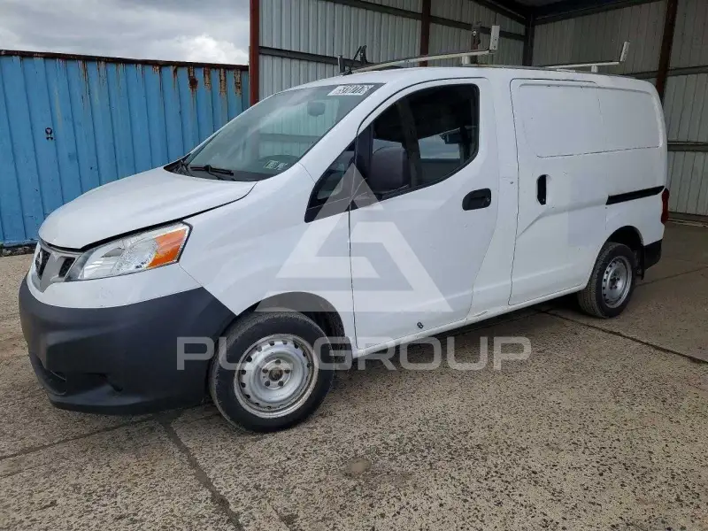 2015 Nissan NV фото