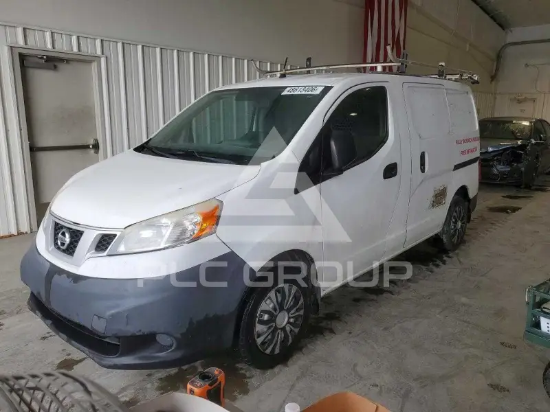 2015 Nissan NV фото