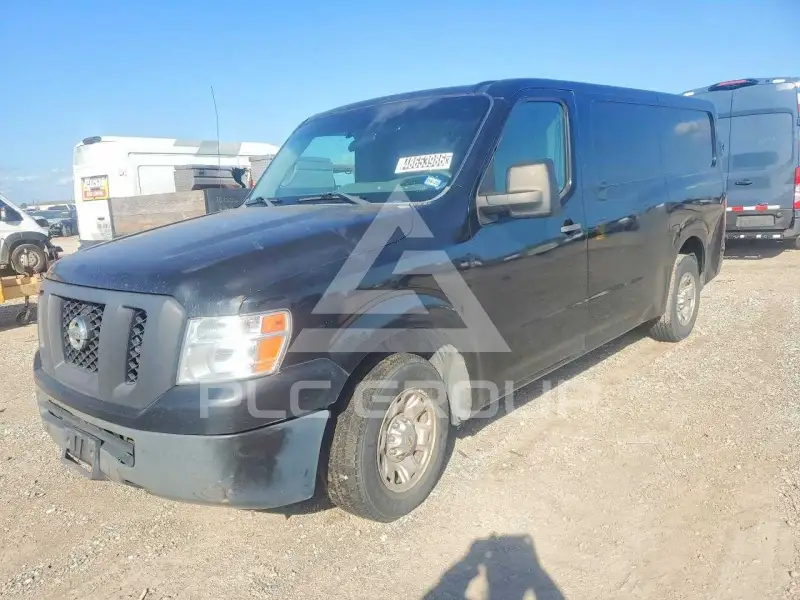 2015 Nissan NV фото