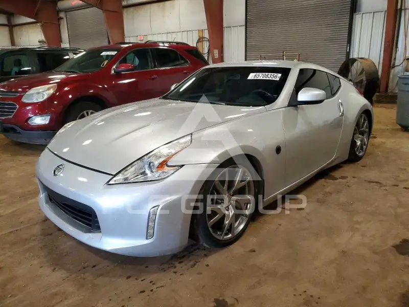 2015 Nissan 370Z фото