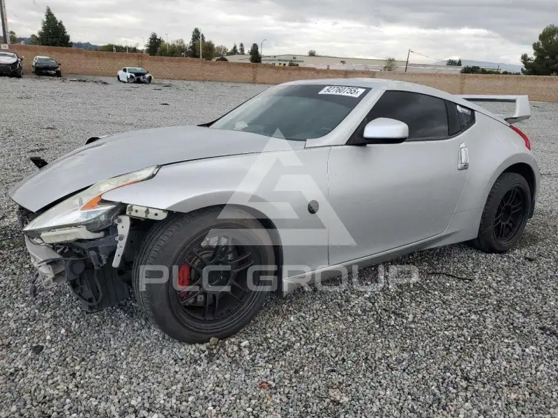 2015 Nissan 370Z photo