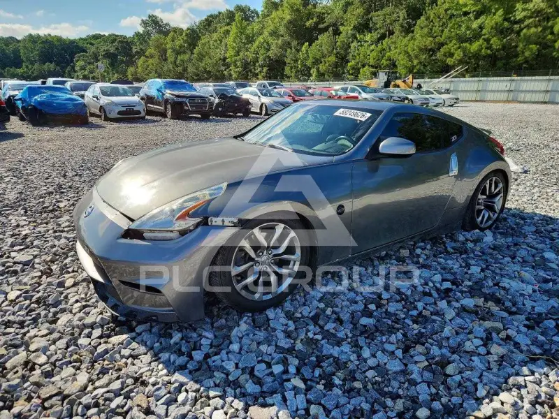 2015 Nissan 370Z фото