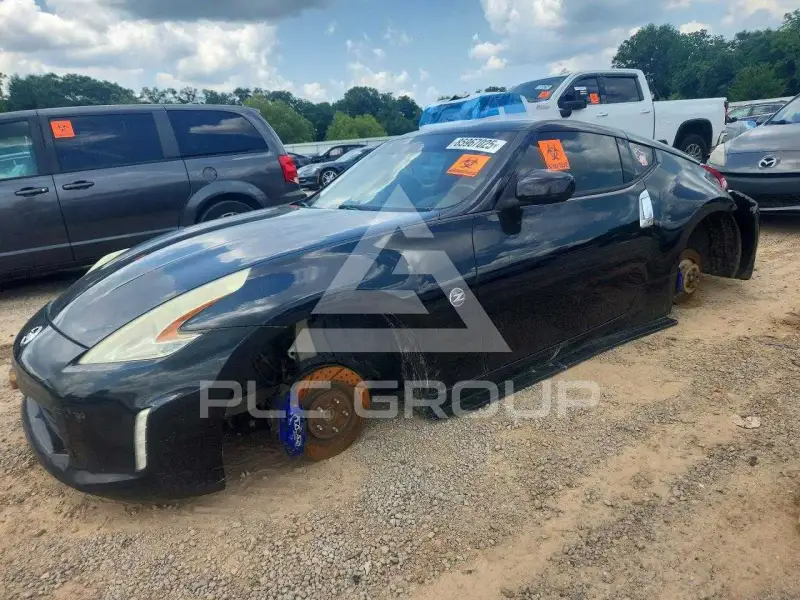2015 Nissan 370Z фото