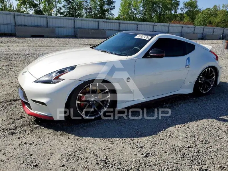 2015 Nissan 370Z фото
